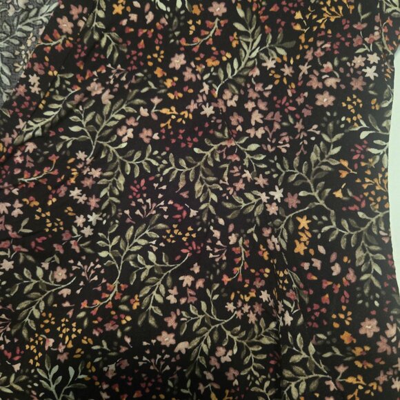 Ladies sleeveless blouse - Picture 2 of 5